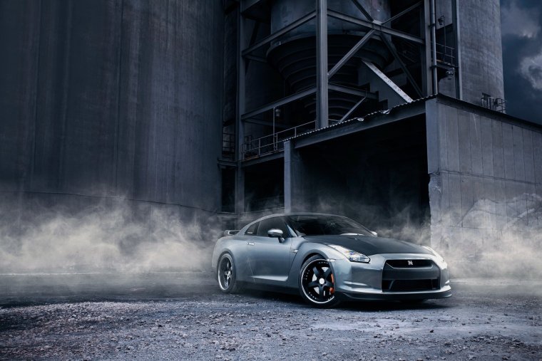 Nissan gt-r