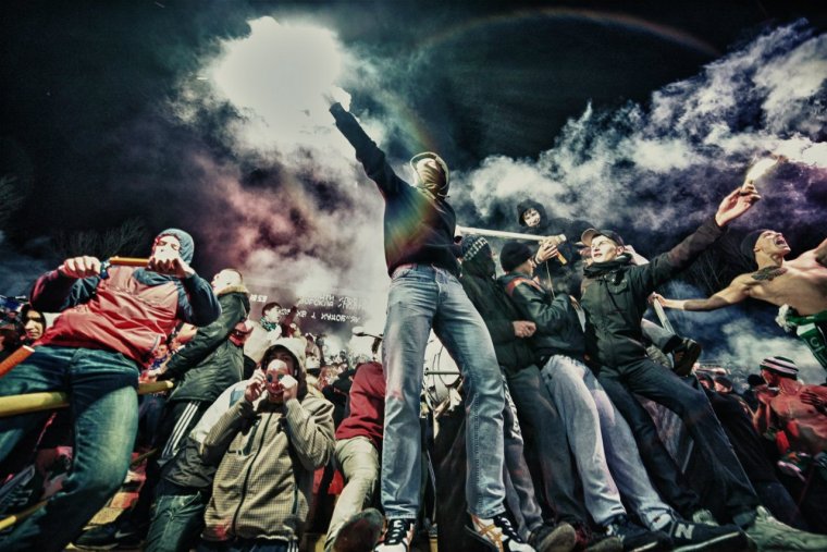 Футбольные фанаты ультрас