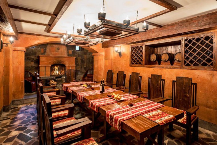 Армянский ресторан интерьер