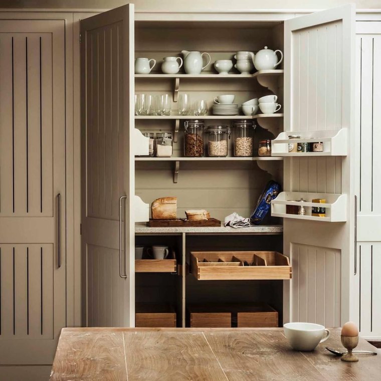 Кладовая на кухне