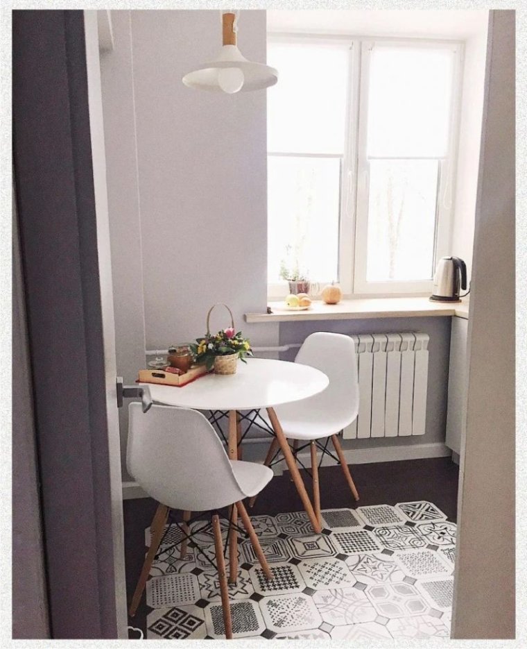 Маленький столик на кухню в хрущевке