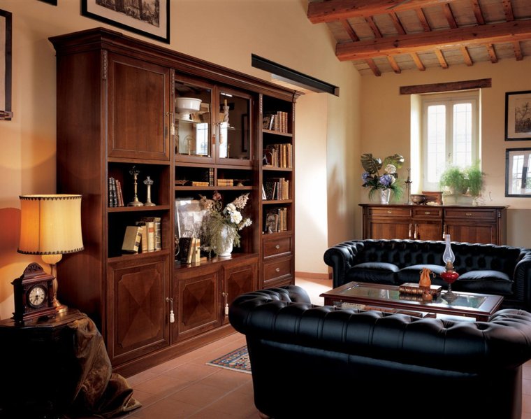 Интерьер гостиной в классическом стиле с темной мебелью