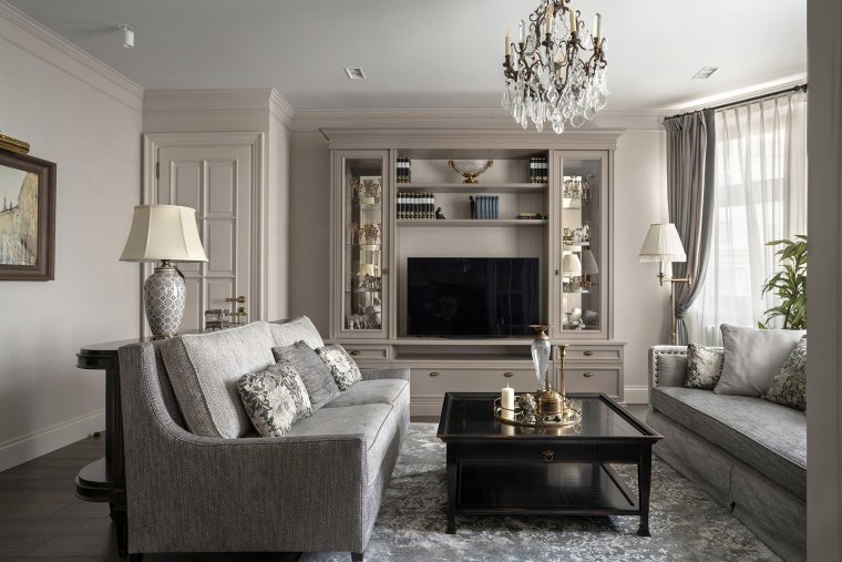 Уютная гостиная в классическом стиле