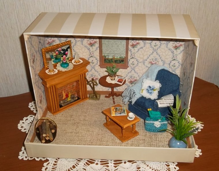 Кукольный домик из обувной коробки