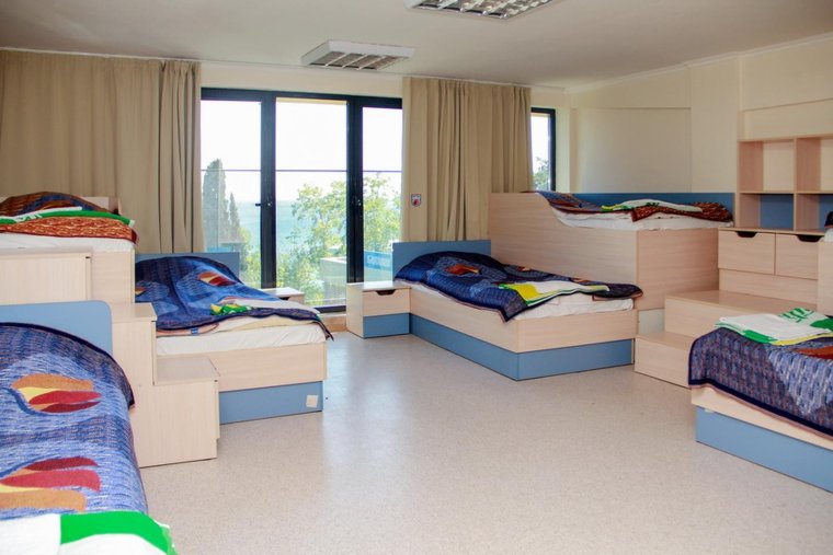 Артек Озерный комнаты