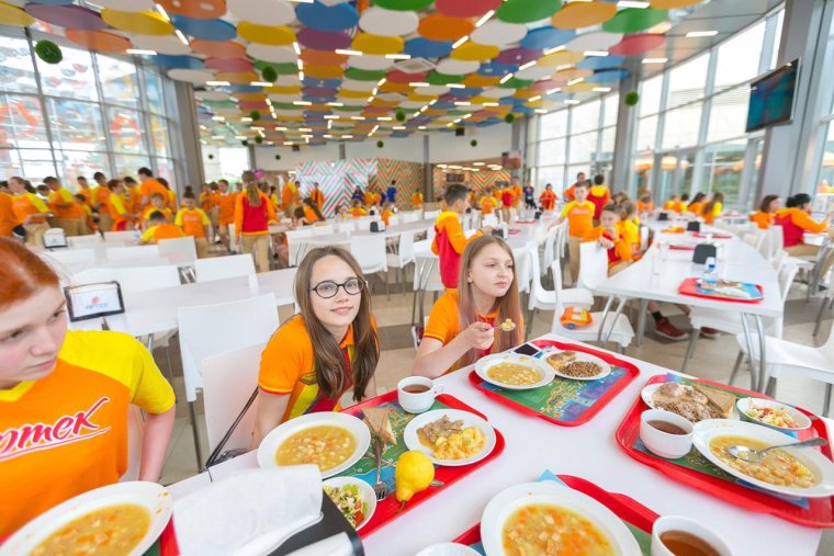 Хрустальный лагерь Артек столовая