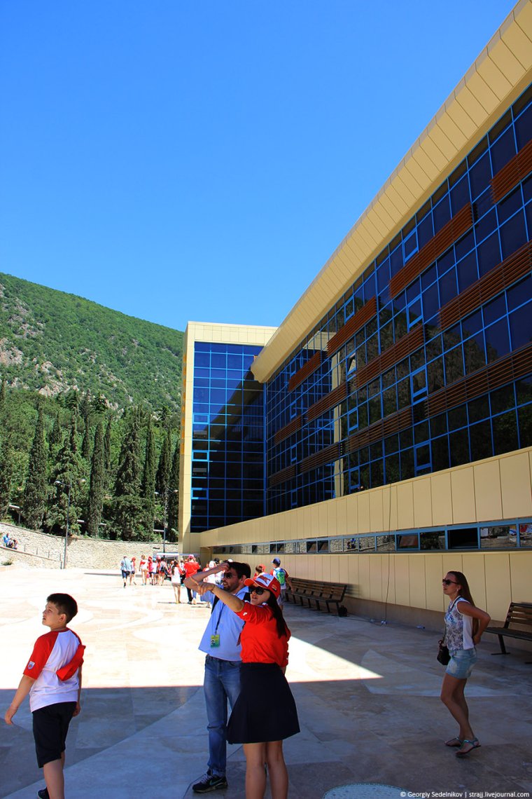 Артек лагерь в Крыму Янтарный