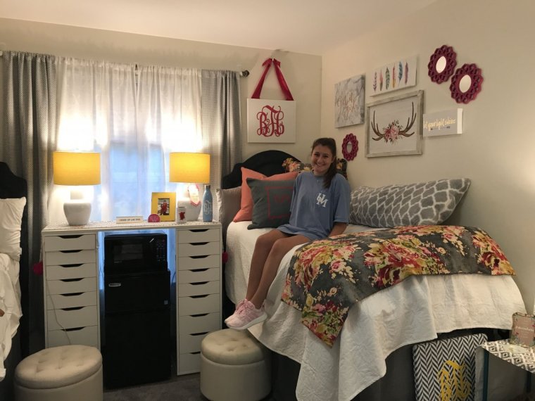 Преобразить комнату