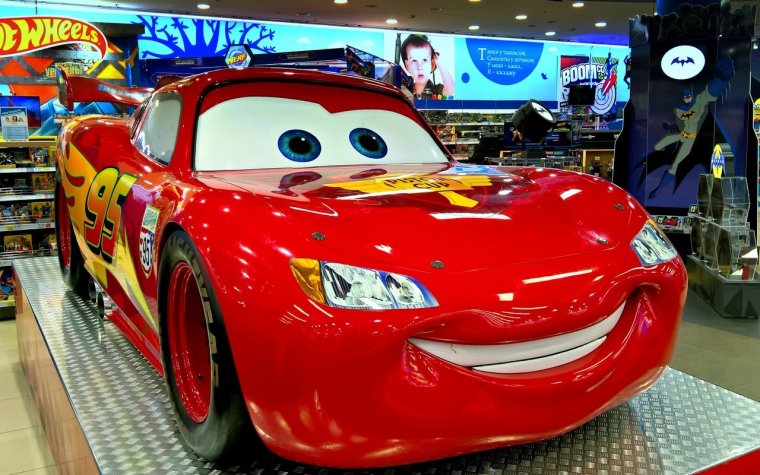 Маквин Тачки молния Маквин