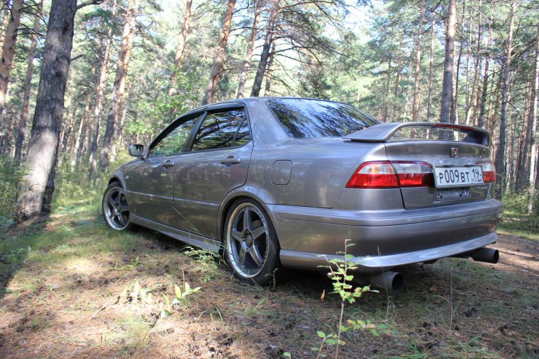Honda Accord vi 1997 седан