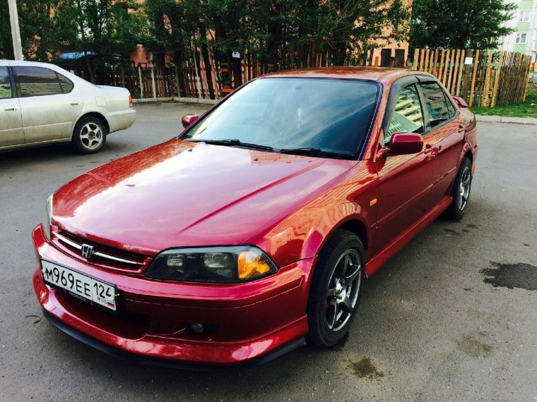 Honda Accord Torneo белый