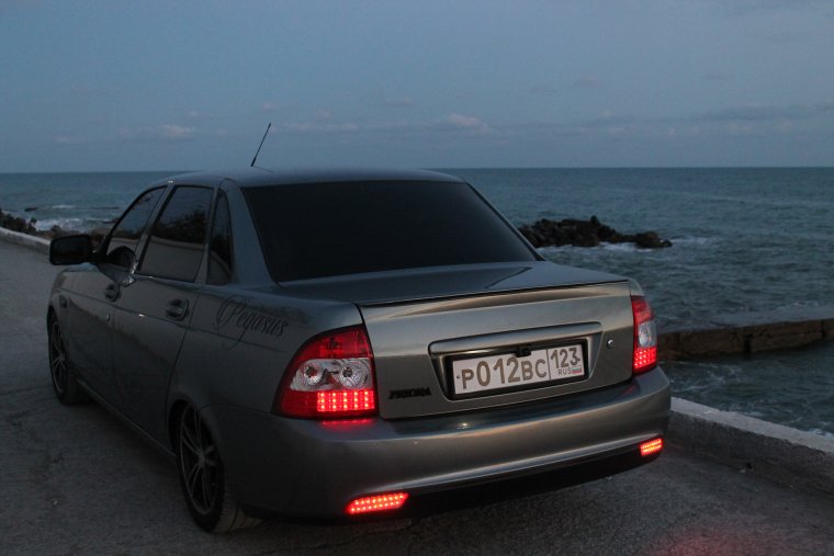 Lada Priora опер