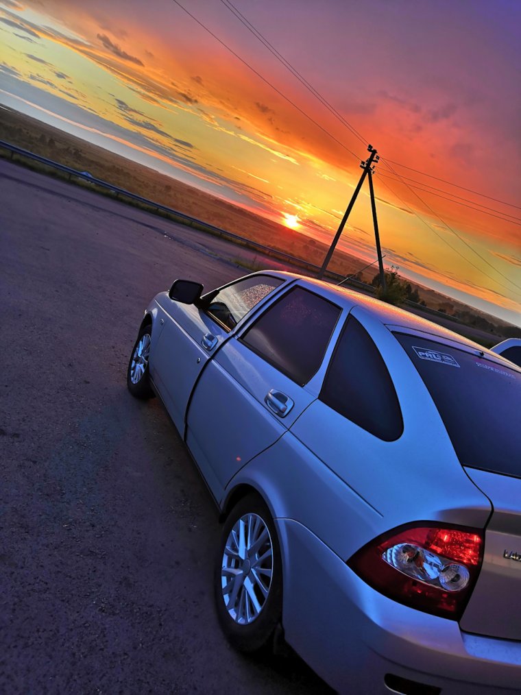 Lada Priora 2 хэтчбек