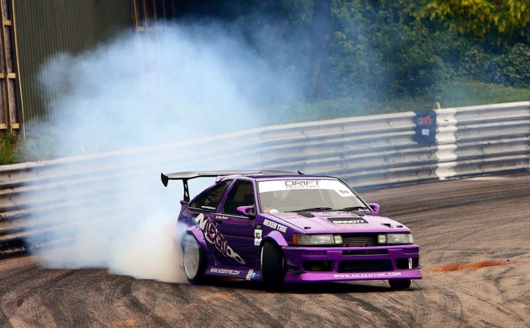 Toyota Carina 110 дрифт
