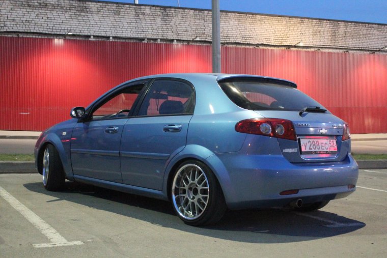 Chevrolet Lacetti на 17 дисках