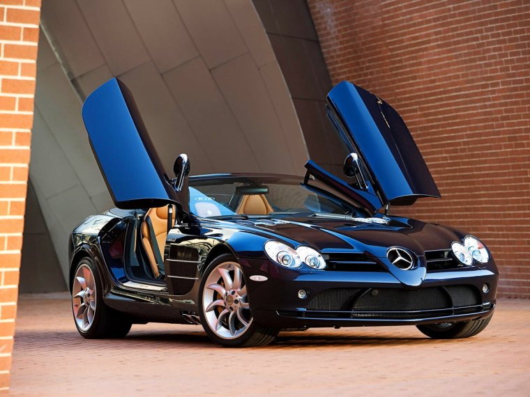 Спорткар SLR MCLAREN