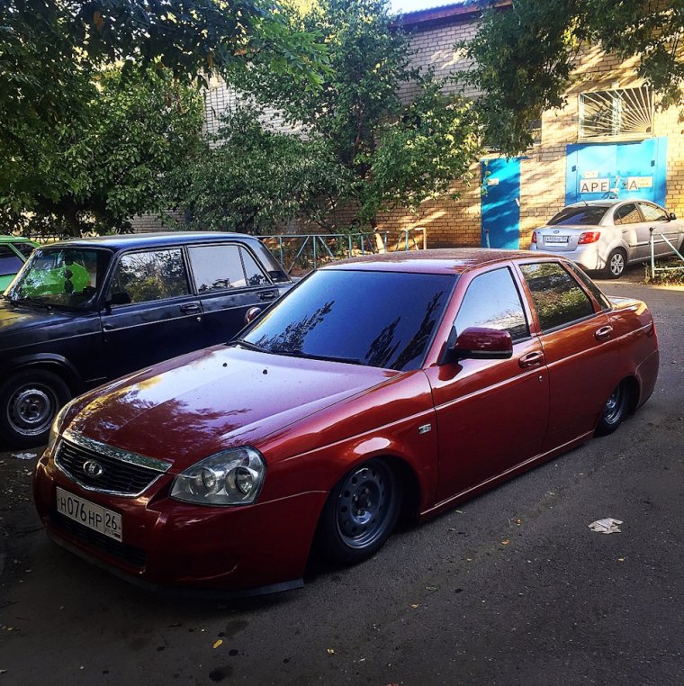 Приора седан калифорнийский Мак