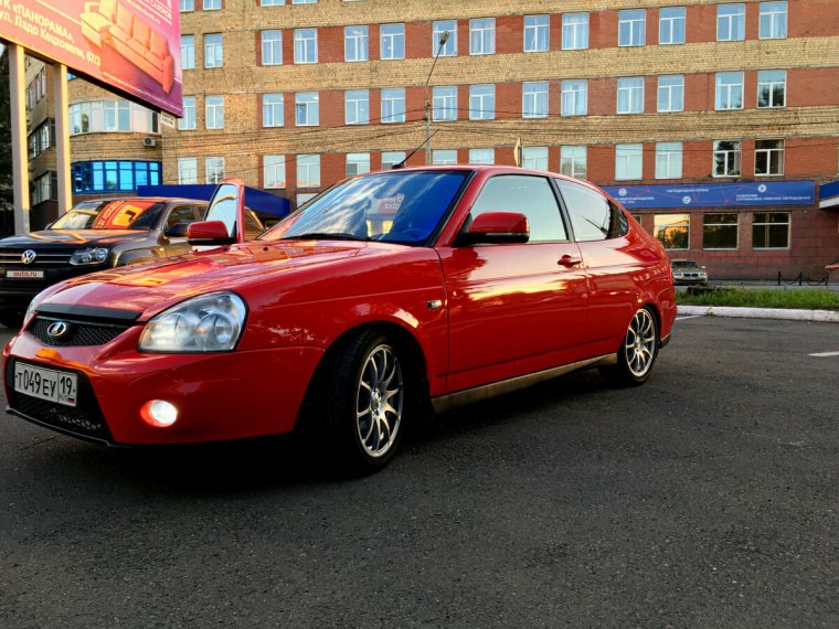 Красная Приора универсал