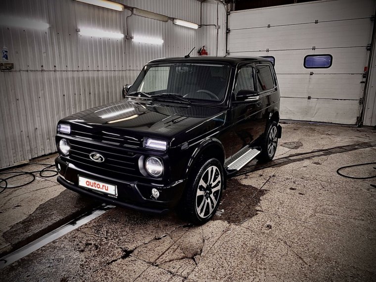 Нива Урбан 2020 черная