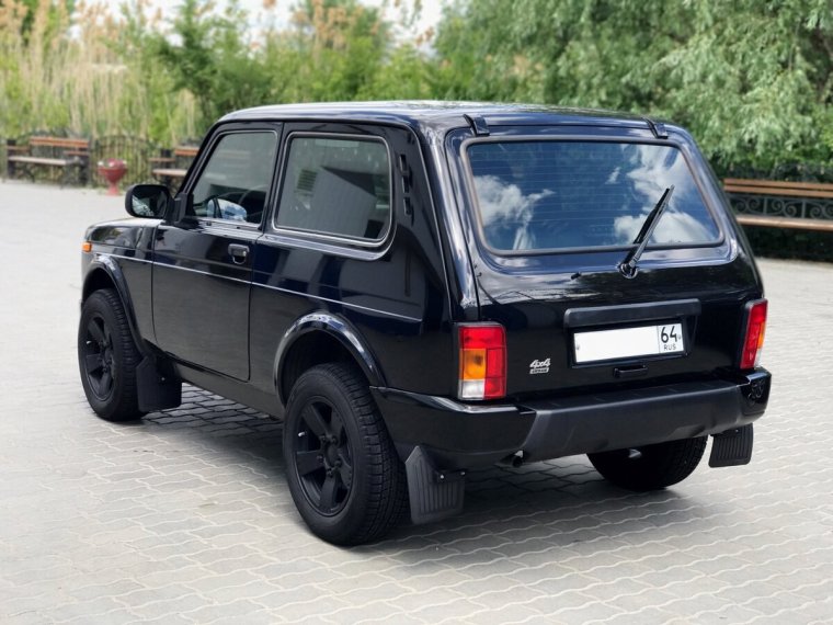 Лада 4х4 Урбан Блэк