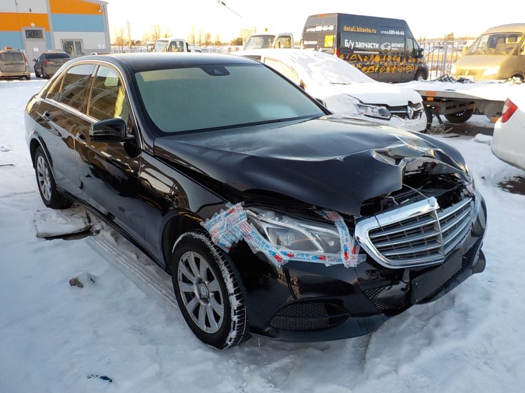 Mercedes Benz w124 разбитый