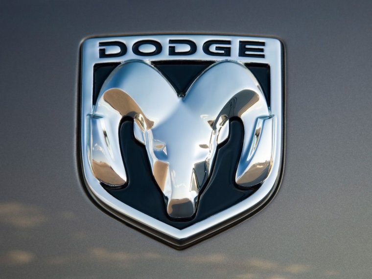 Dodge значок