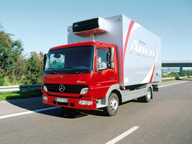 Mercedes Atego 818