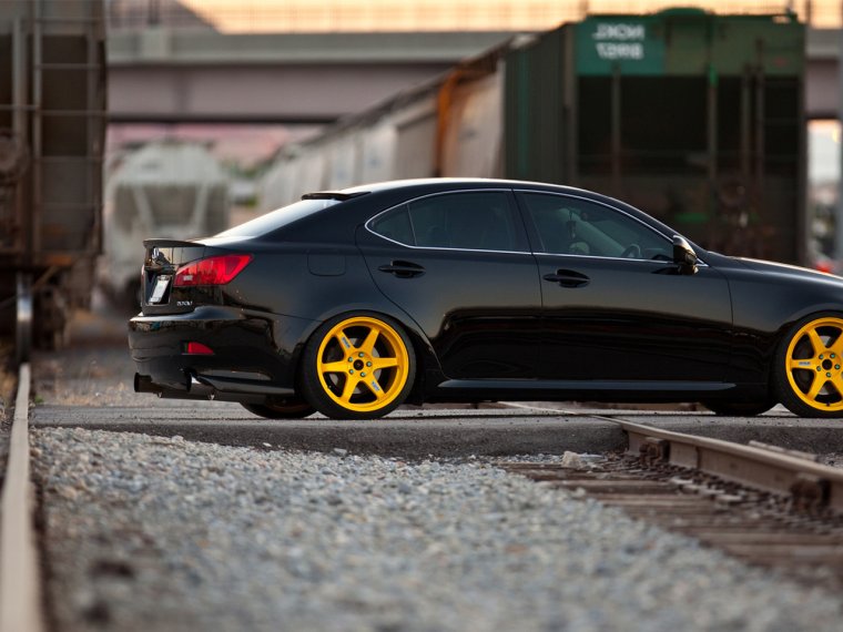 Приора хэтчбек рельсы р17