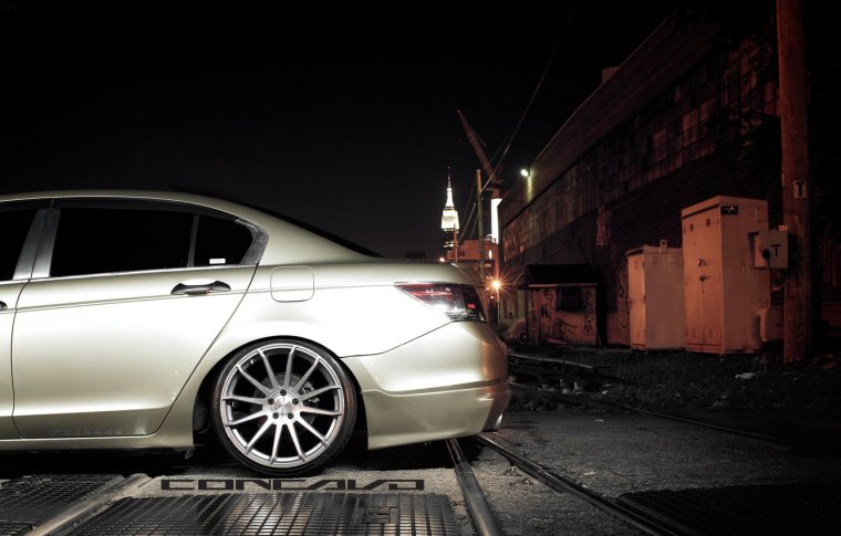 Лада Приора черная седан БПАН