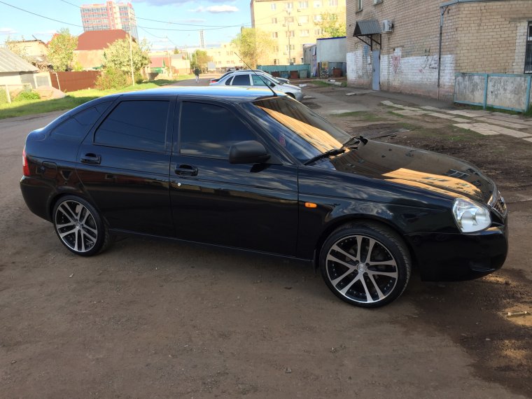 Lada Priora седан r17