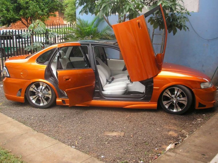 Opel Vectra 1.8 тюнинг