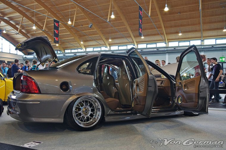 Opel Vectra b универсал stance