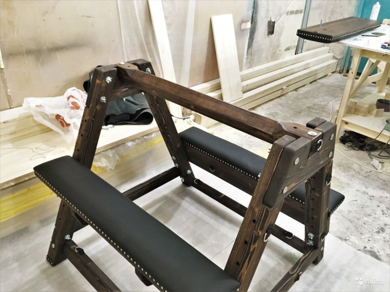Деревянная скамья для бдсм
