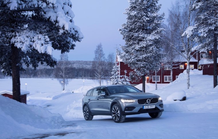 Вольво v60 Cross Country тест драйв