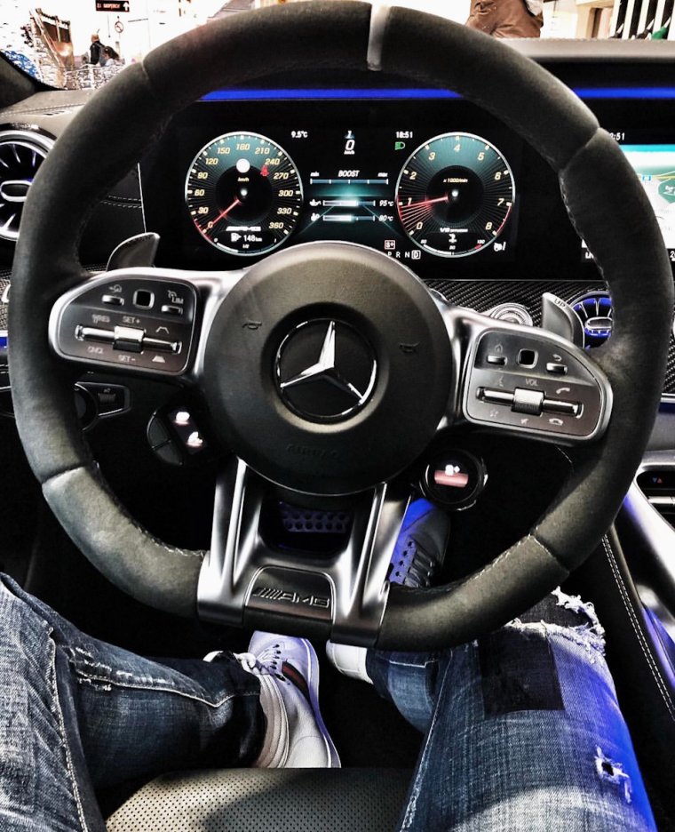 AMG gt63 руль