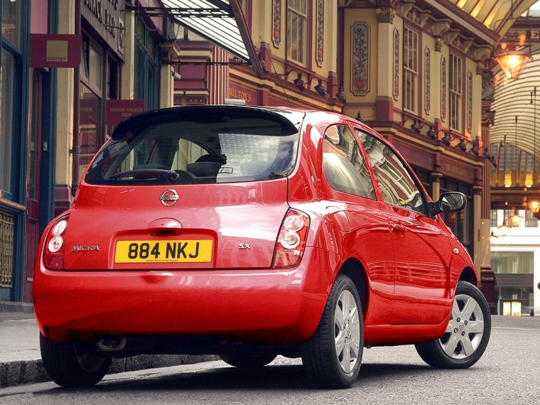 Nissan Micra k12 3 двери