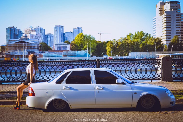 Лада Приора хэтчбек четкая