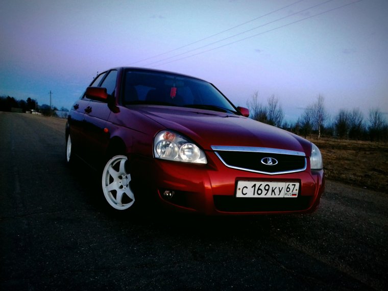 Лада Приора хэтчбек California.