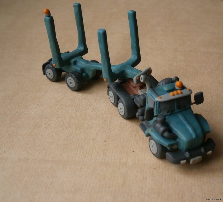 Военный Урал из пластилина