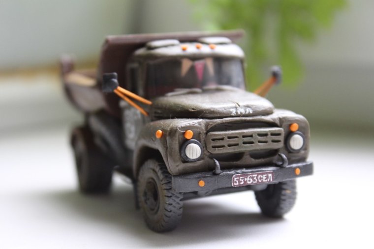 ЗИЛ 130 ММЗ 555 пластилина