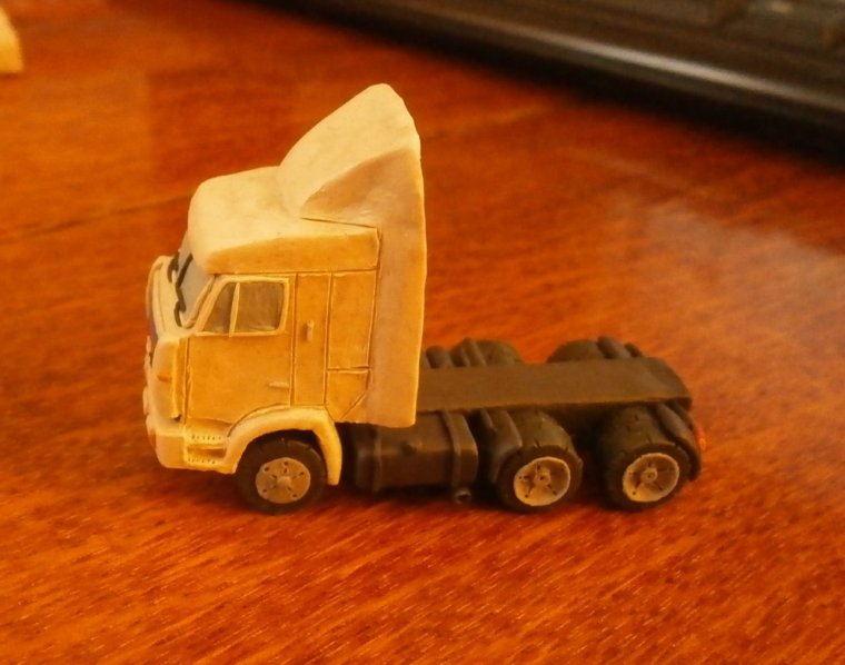 КАМАЗ 5511 из пластилина