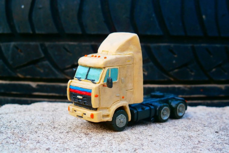 ПЛАСТИЛИНОВЫЙ грузовик