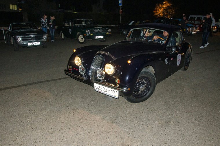 Полицейский Додж Чарджер 2019