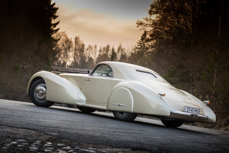 Ретро автомобили Америки