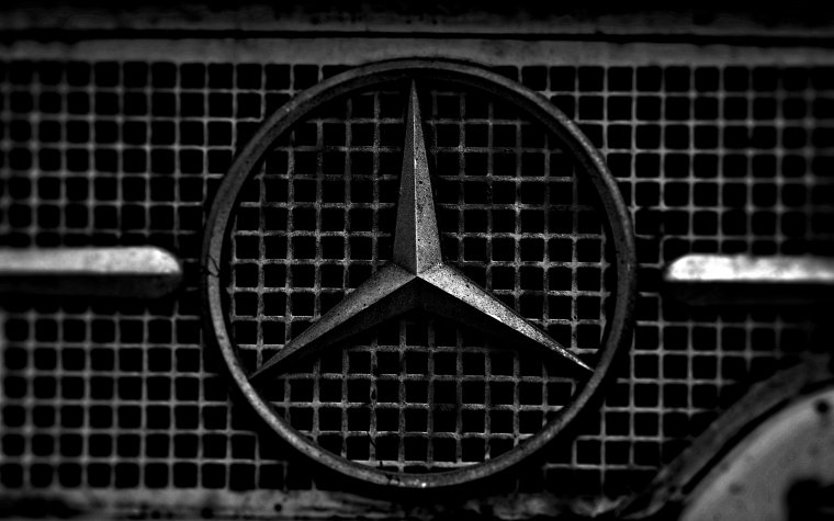 Logo Mercedes 4к