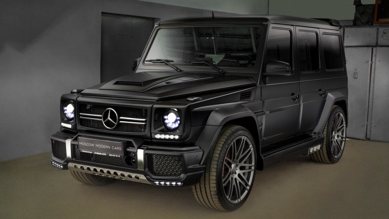 Машина Мерседес Гелендваген