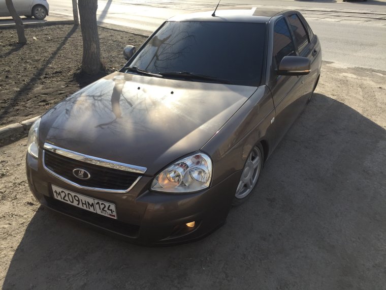 Приора хэтчбек кориандр 2015 года