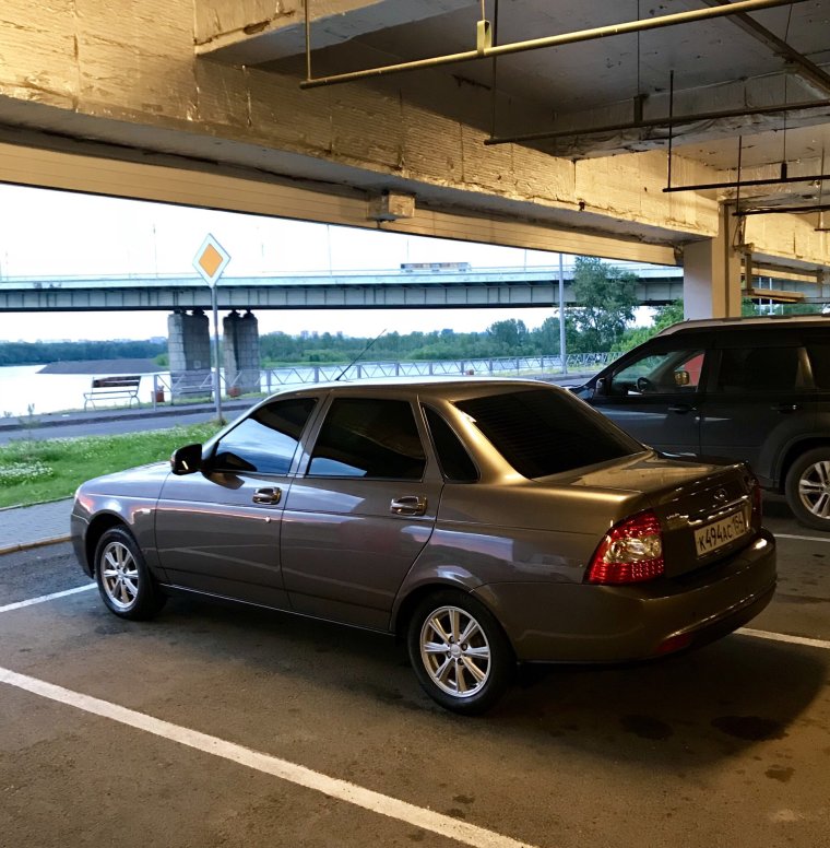 Лада Приора хэтчбек кориандр