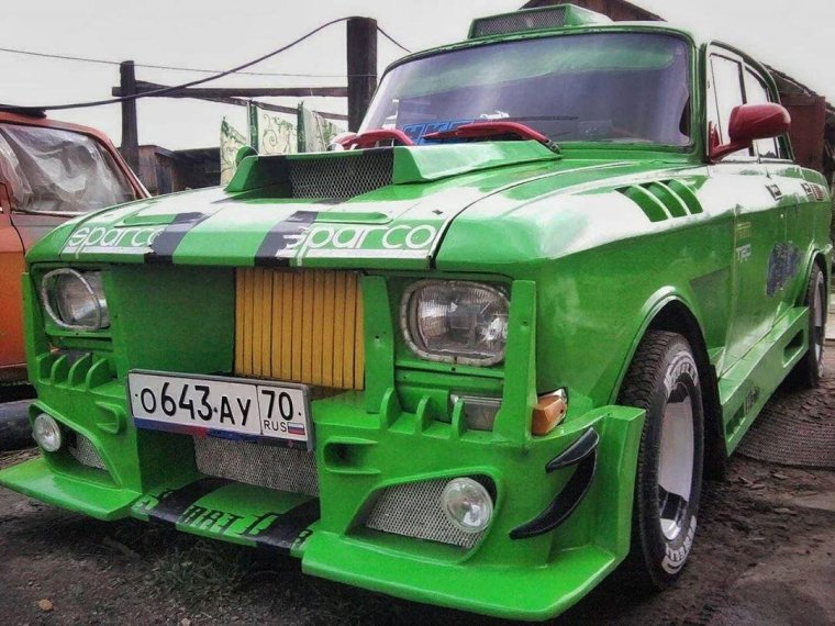 Колхозный Москвич 2140