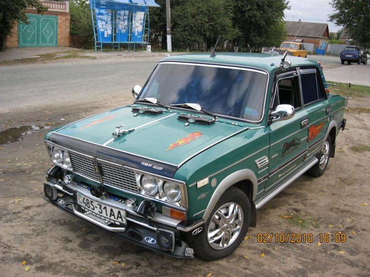 Тюнинговая ВАЗ 2106